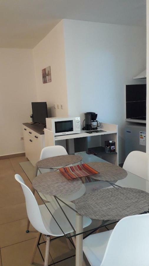 Au Petit Dodo Apartment Saint Pierre Ngoại thất bức ảnh
